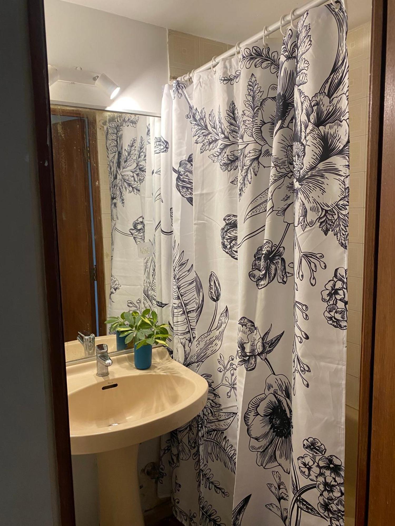 Con Bano Privado En Departamento Compartido Con Anfitrion Hospedagem domiciliar